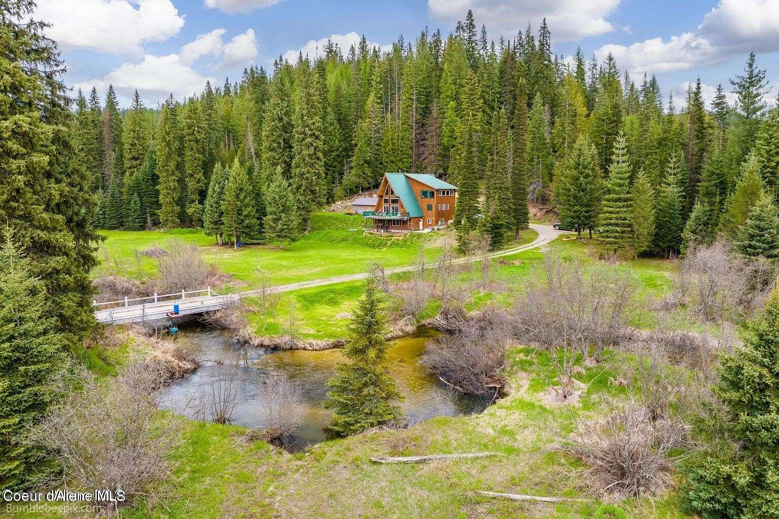 16.5 Acres of Land with Home for Sale in Priest River, Idaho