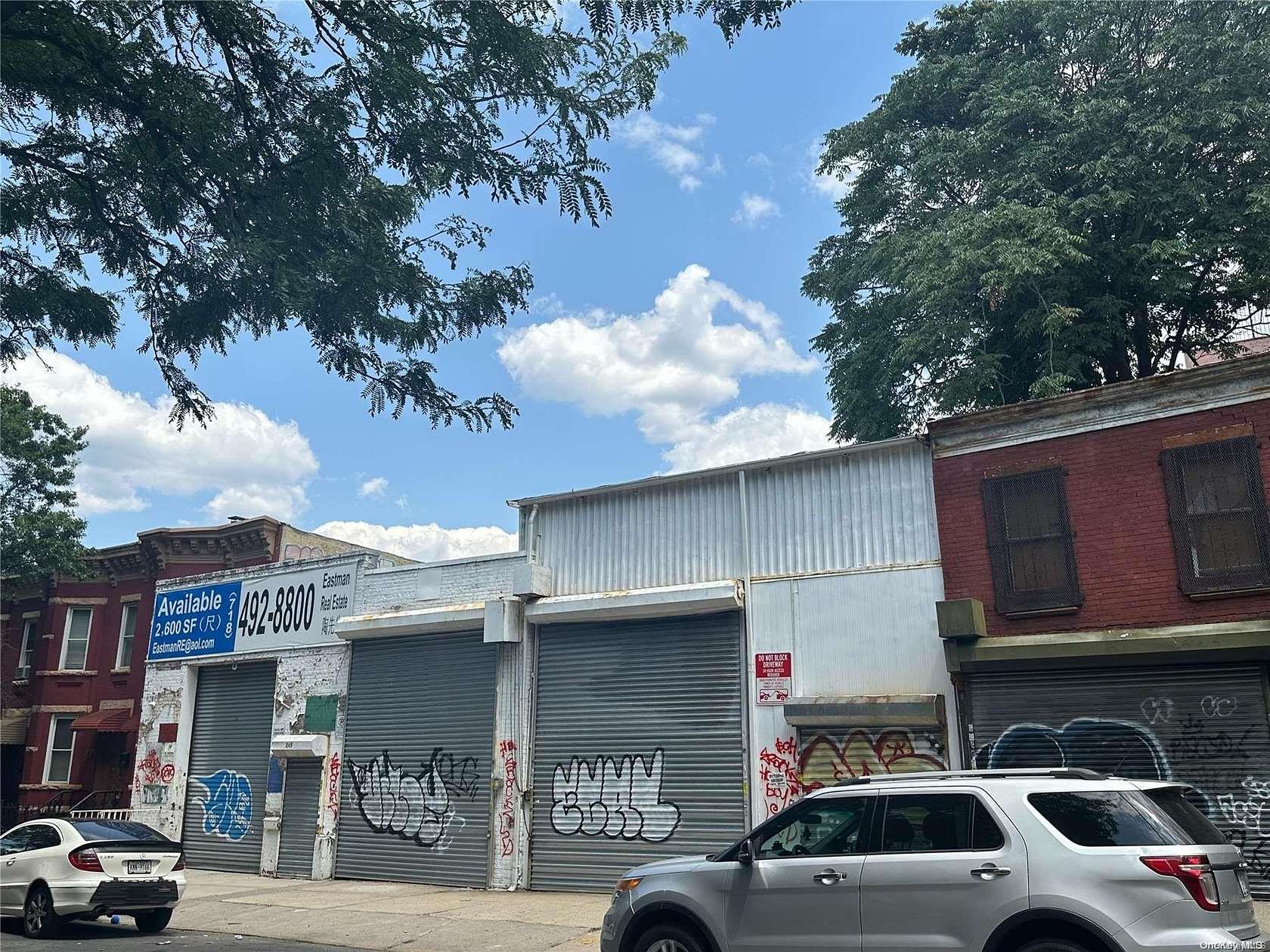 0.05 Acres of Commercial Land for Sale in New York, New York