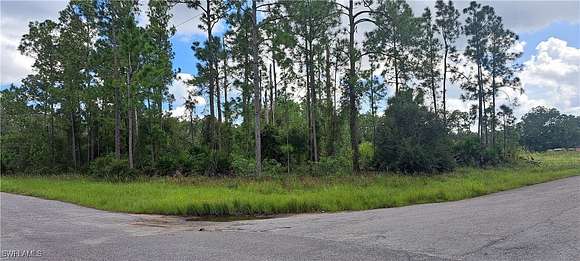 0.25 Acres of Residential Land for Sale in Lehigh Acres, Florida