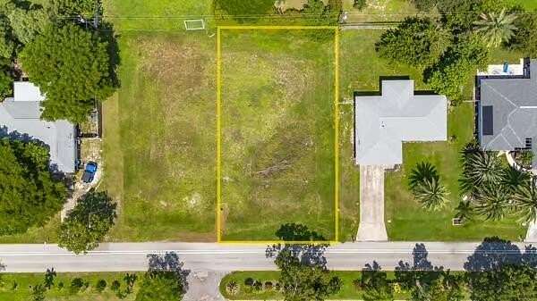 Residential Land for Sale in Cape Coral, Florida