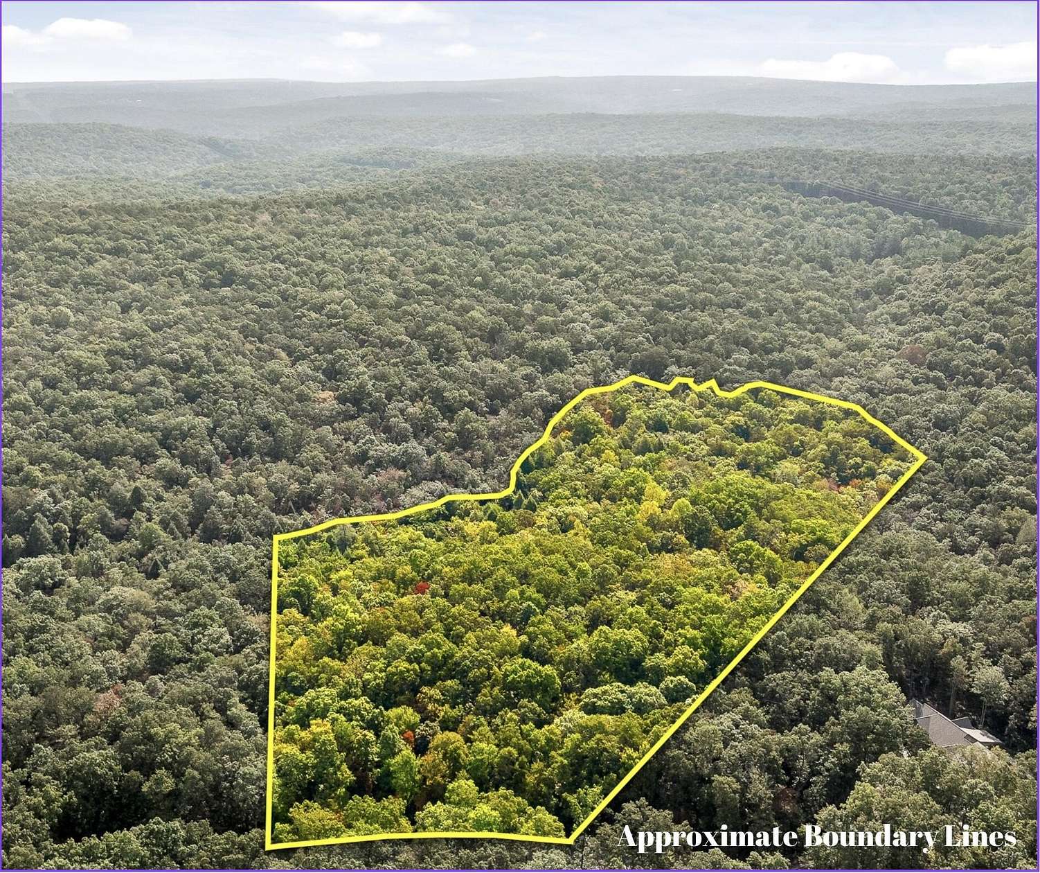 7.88 Acres of Residential Land for Sale in Signal Mountain, Tennessee