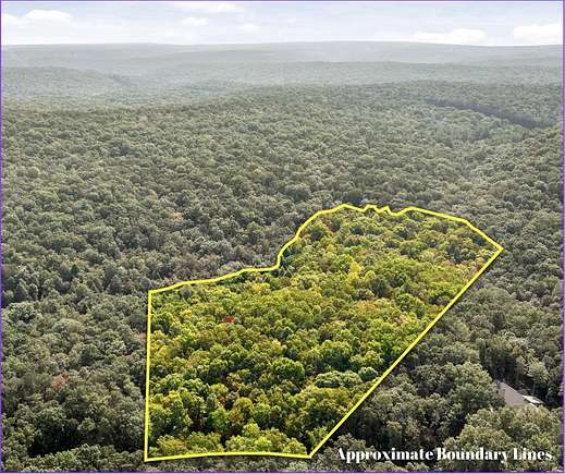 7.88 Acres of Residential Land for Sale in Signal Mountain, Tennessee