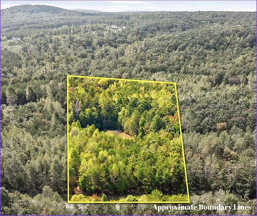 5.34 Acres of Land for Sale in Signal Mountain, Tennessee