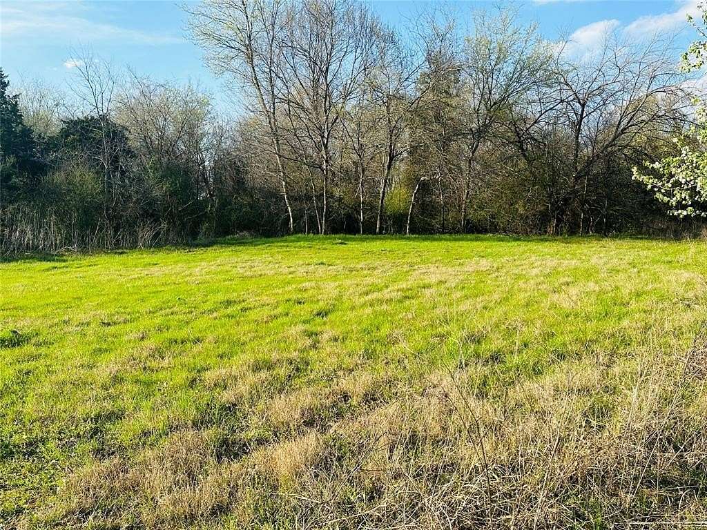 11.14 Acres of Land for Sale in Pickton, Texas