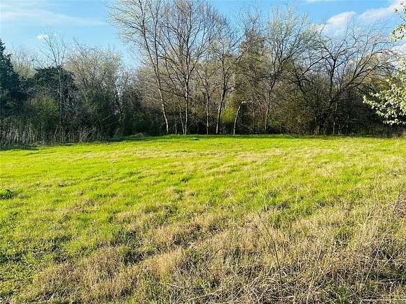 11.14 Acres of Land for Sale in Pickton, Texas