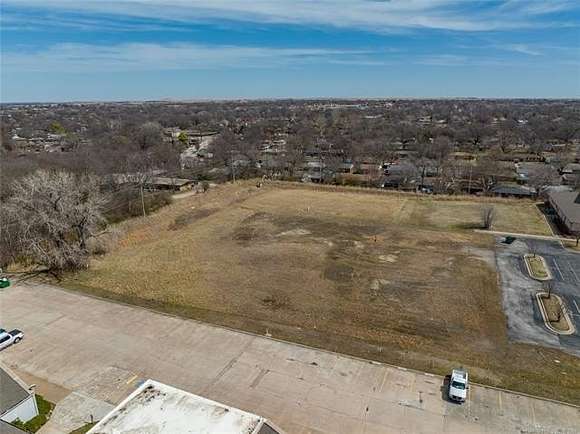 2.112 Acres of Commercial Land for Sale in Bartlesville, Oklahoma