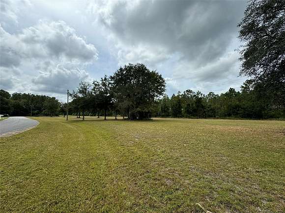 1.07 Acres of Residential Land for Sale in Hampton, Florida