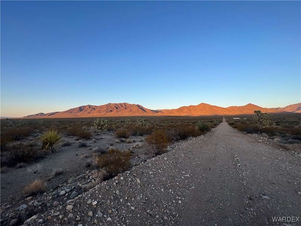 1 Acre of Residential Land for Sale in Meadview, Arizona