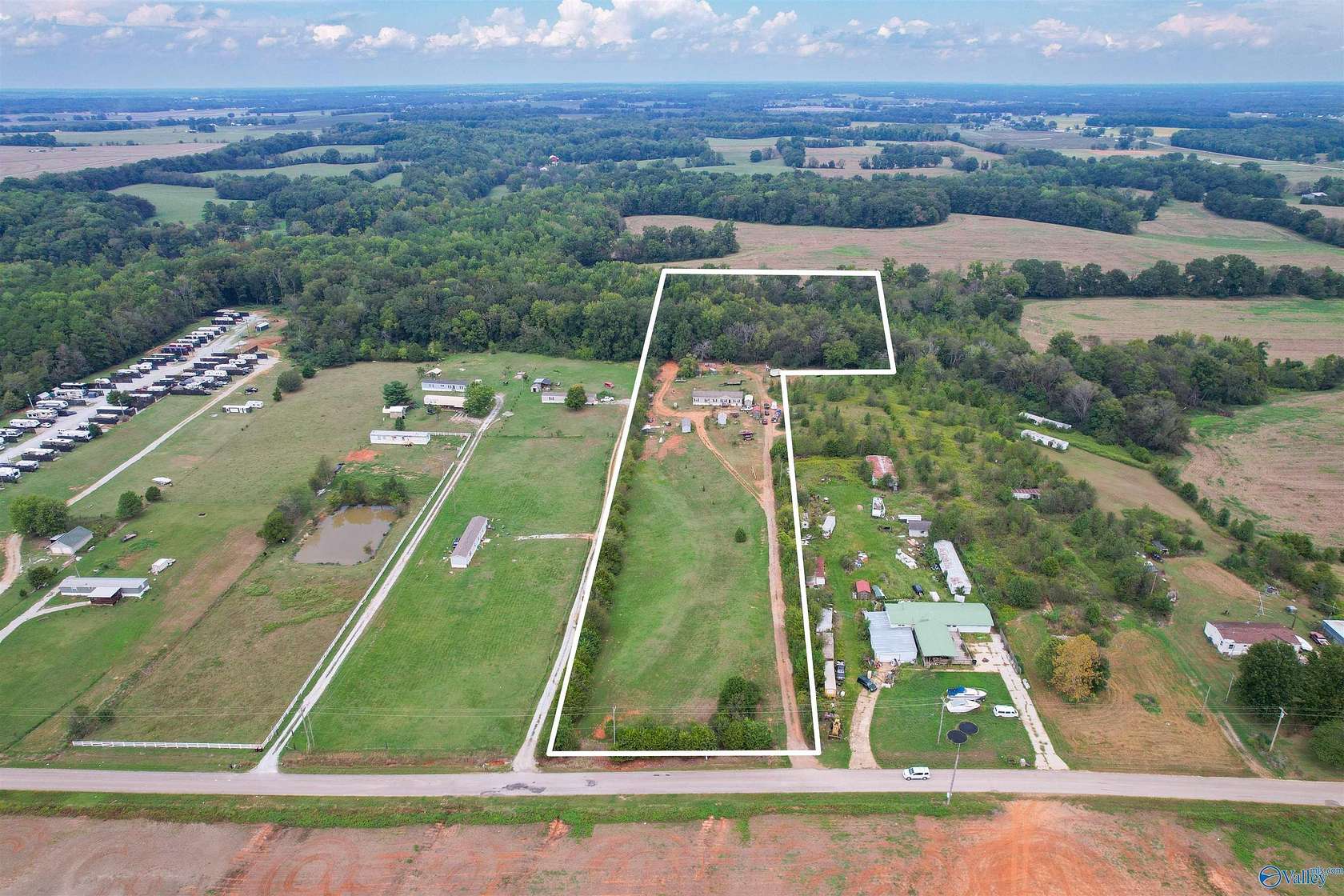 7.6 Acres of Residential Land with Home for Sale in Athens, Alabama