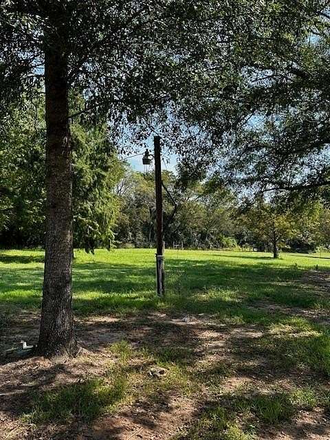 3.18 Acres of Land for Sale in Cushing, Texas