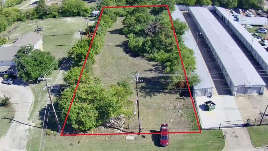 0.69 Acres of Commercial Land for Sale in Cedar Hill, Texas