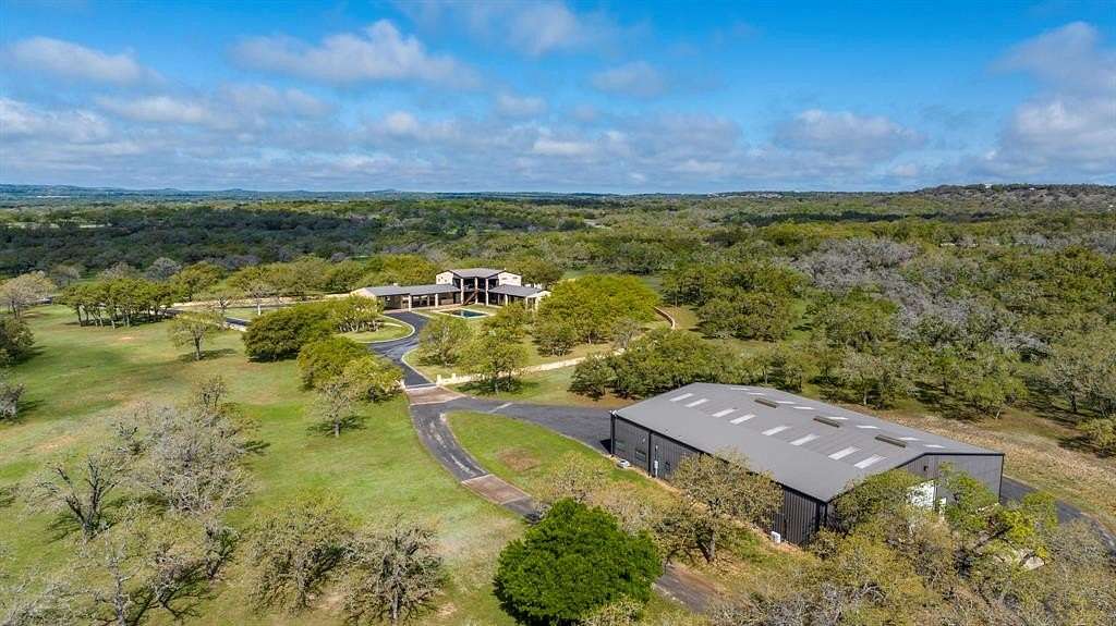 400 Acres of Improved Land for Sale in Round Mountain, Texas