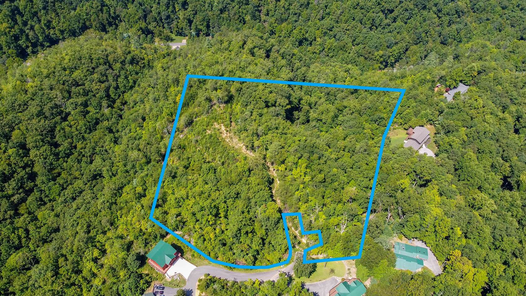 11.56 Acres of Land for Sale in Gatlinburg, Tennessee