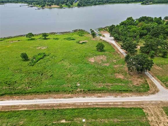 0.82 Acres of Residential Land for Sale in Emory, Texas