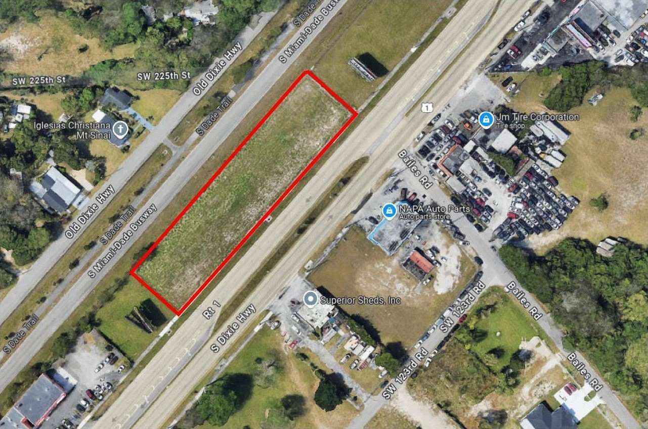 0.99 Acres of Commercial Land for Sale in Miami, Florida