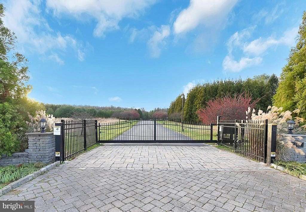 8.77 Acres of Improved Land for Sale in Robbinsville, New Jersey