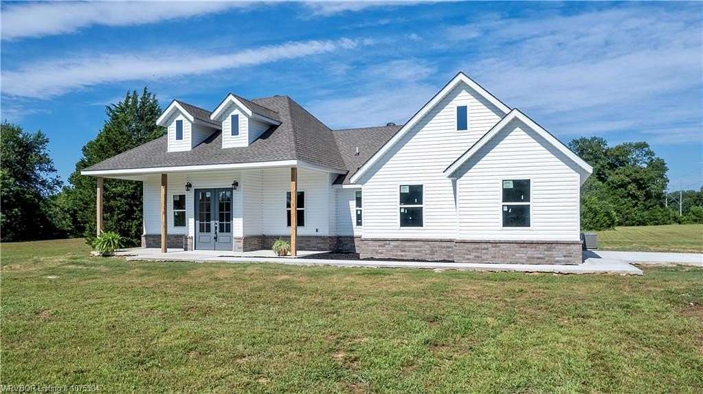 4.6 Acres of Residential Land with Home for Sale in Sallisaw, Oklahoma