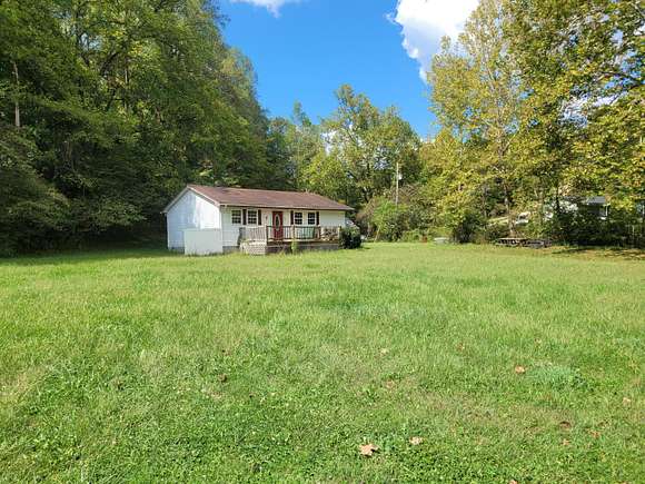 46.6 Acres of Land with Home for Sale in Annville, Kentucky