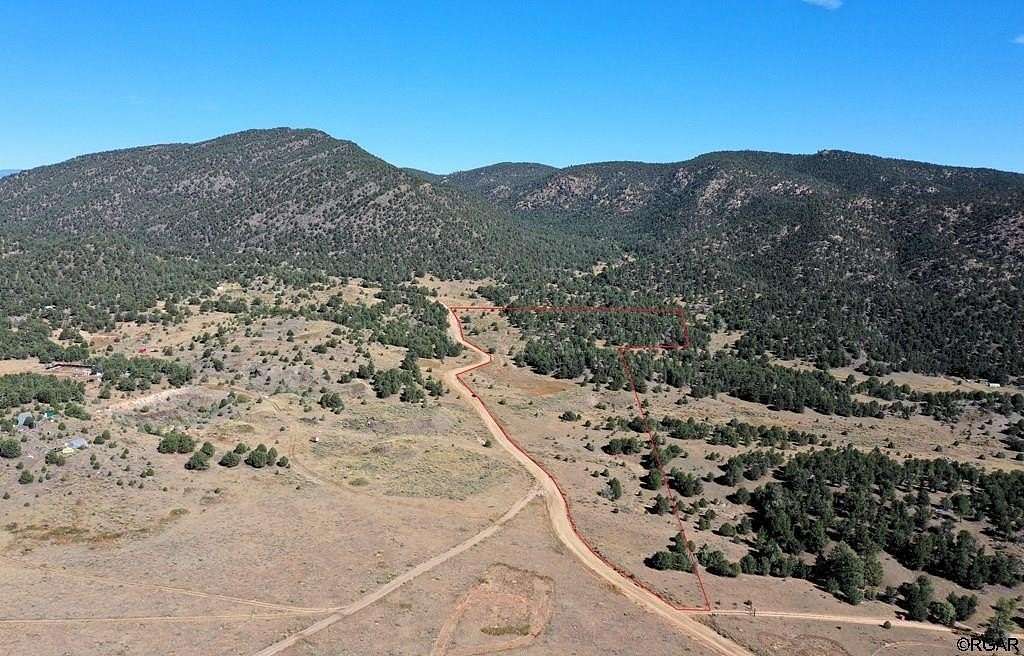 14.07 Acres of Land for Sale in Cotopaxi, Colorado