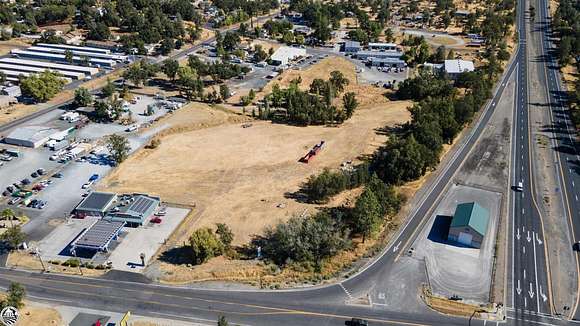 6.45 Acres of Commercial Land for Sale in Soulsbyville, California