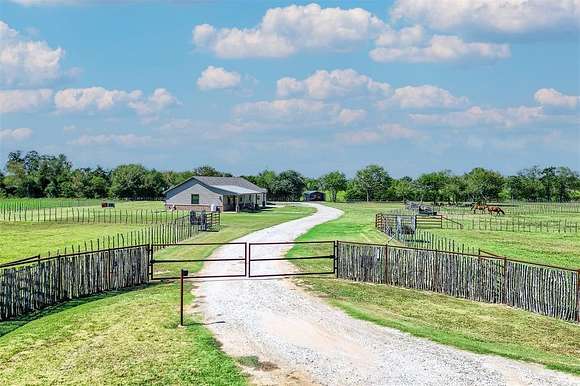 8 Acres of Land with Home for Sale in Gainesville, Texas