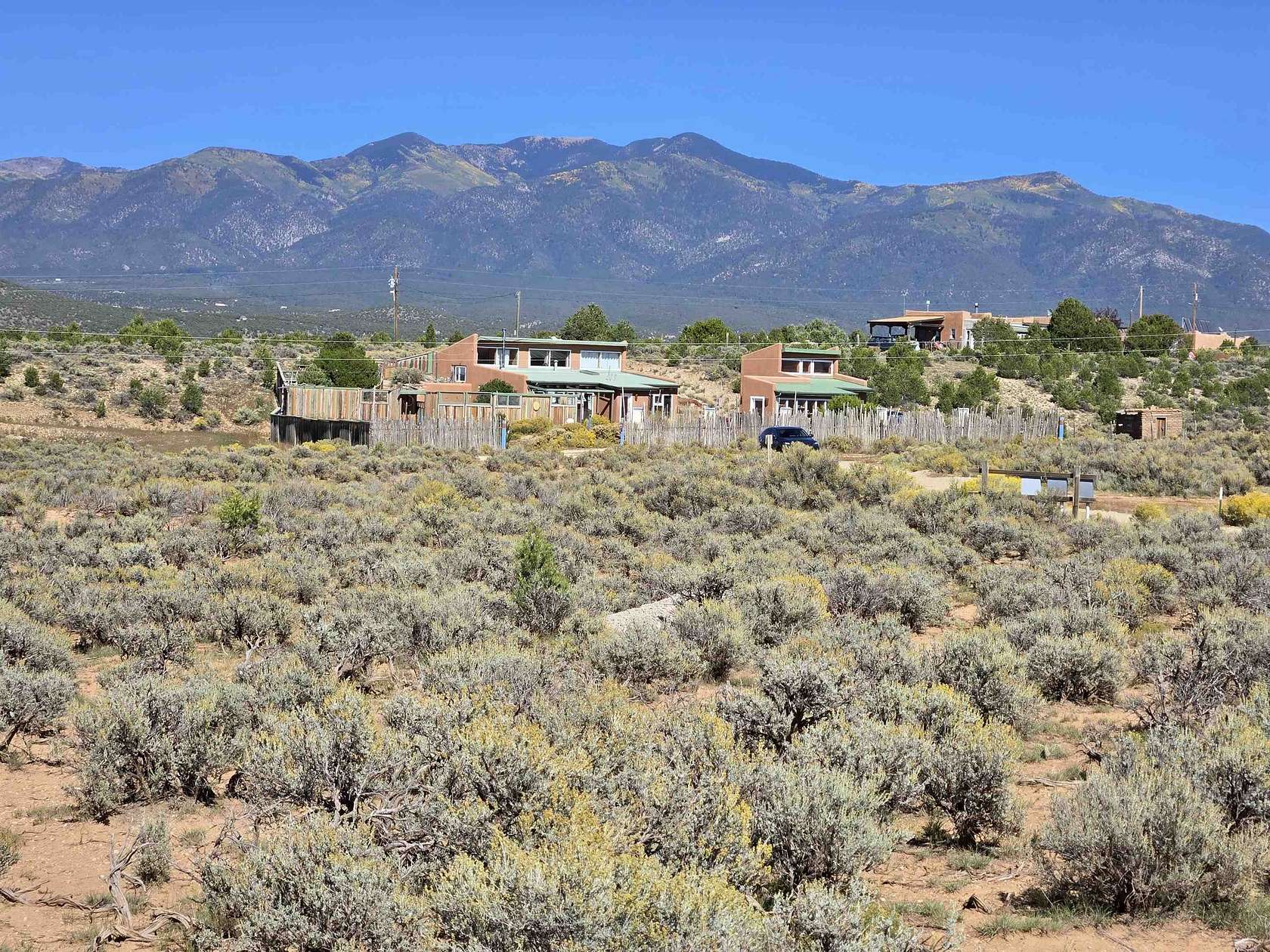 1.25 Acres of Residential Land for Sale in Arroyo Hondo, New Mexico