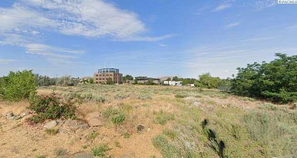 2.75 Acres of Commercial Land for Sale in Richland, Washington