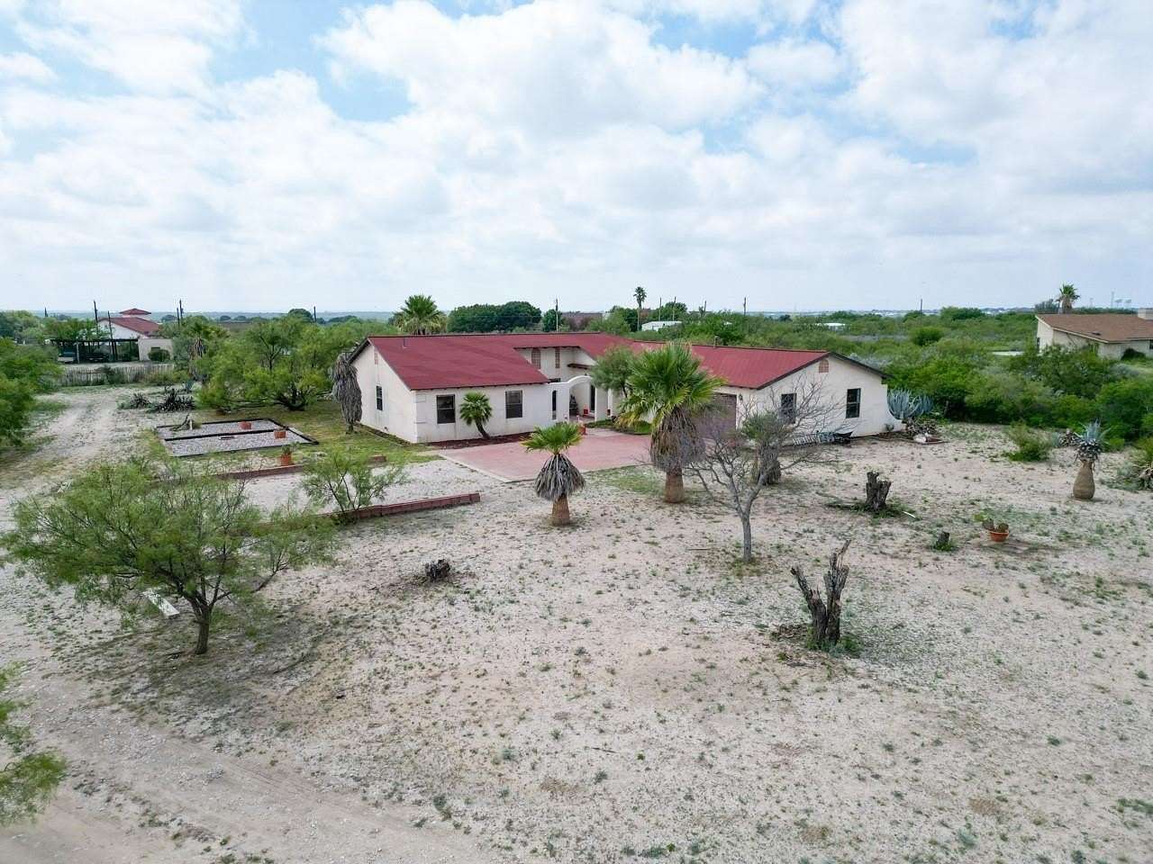 5 Acres of Residential Land with Home for Sale in Del Rio, Texas