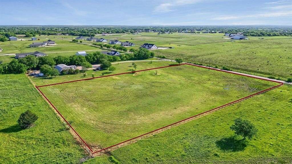 2.941 Acres of Land for Sale in Gunter, Texas