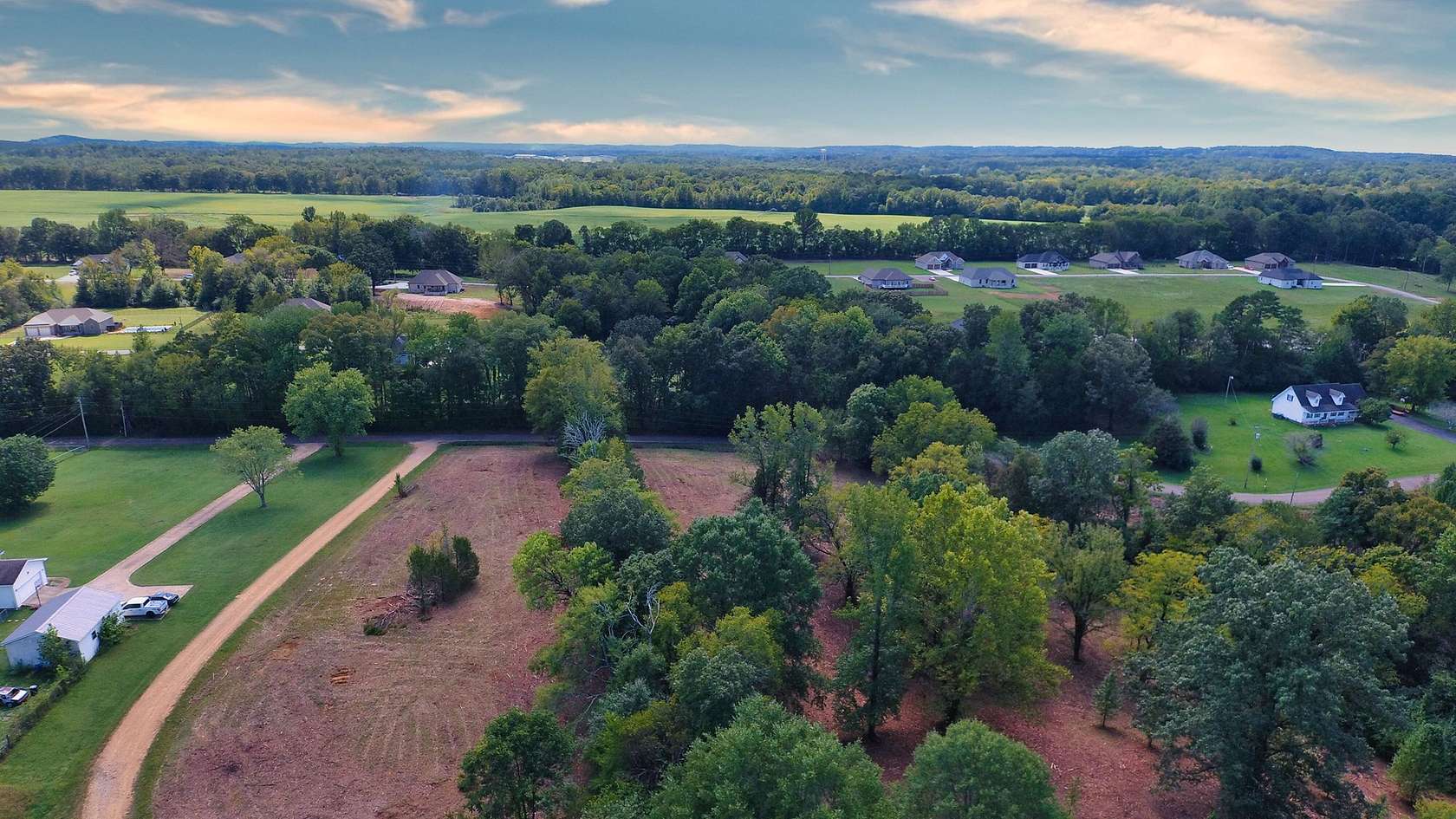 4.17 Acres of Land for Sale in Savannah, Tennessee