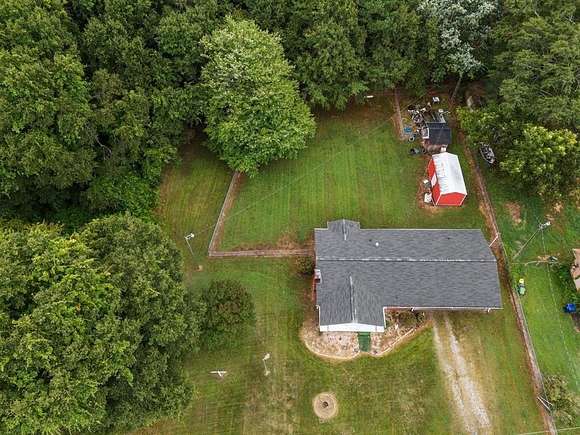 2.15 Acres of Residential Land with Home for Sale in Jonesville, South Carolina