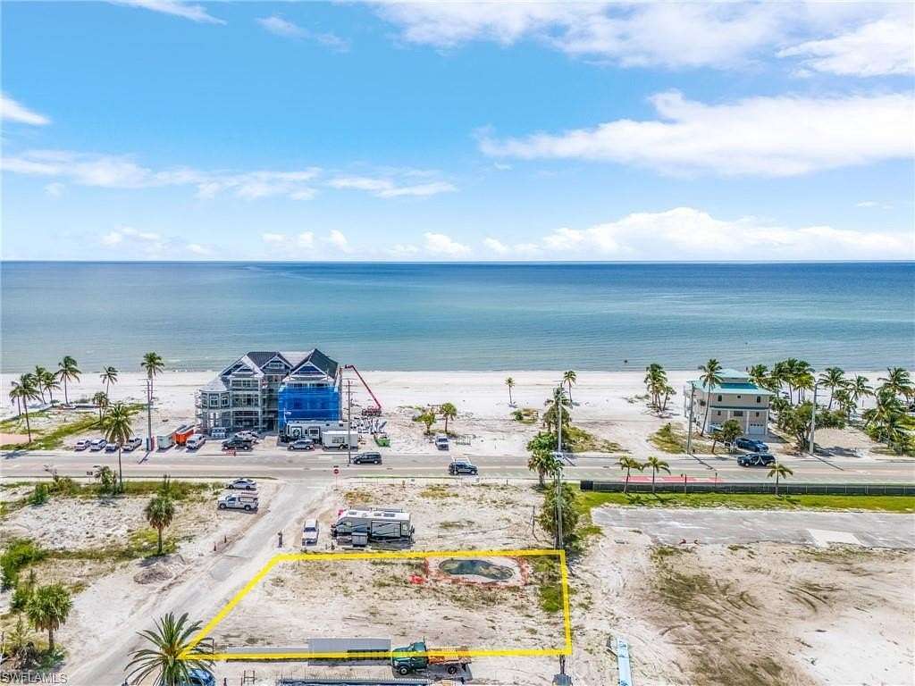 0.156 Acres of Mixed-Use Land for Sale in Fort Myers Beach, Florida