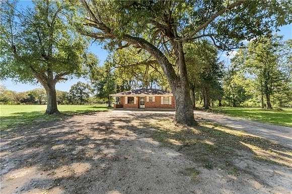 4.71 Acres of Residential Land with Home for Sale in Independence, Louisiana