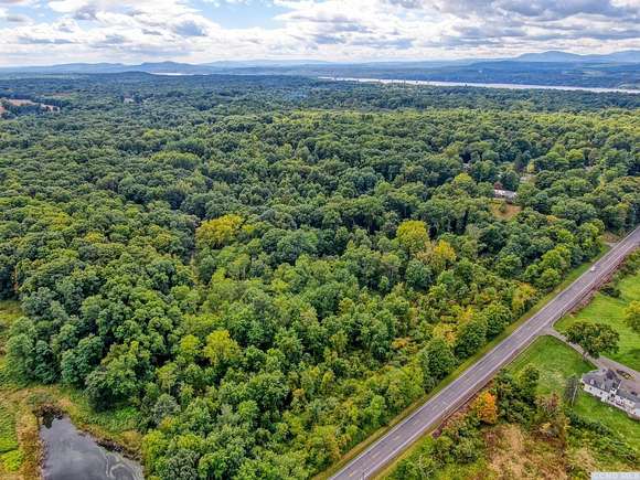 165 Acres of Recreational Land for Sale in Red Hook, New York