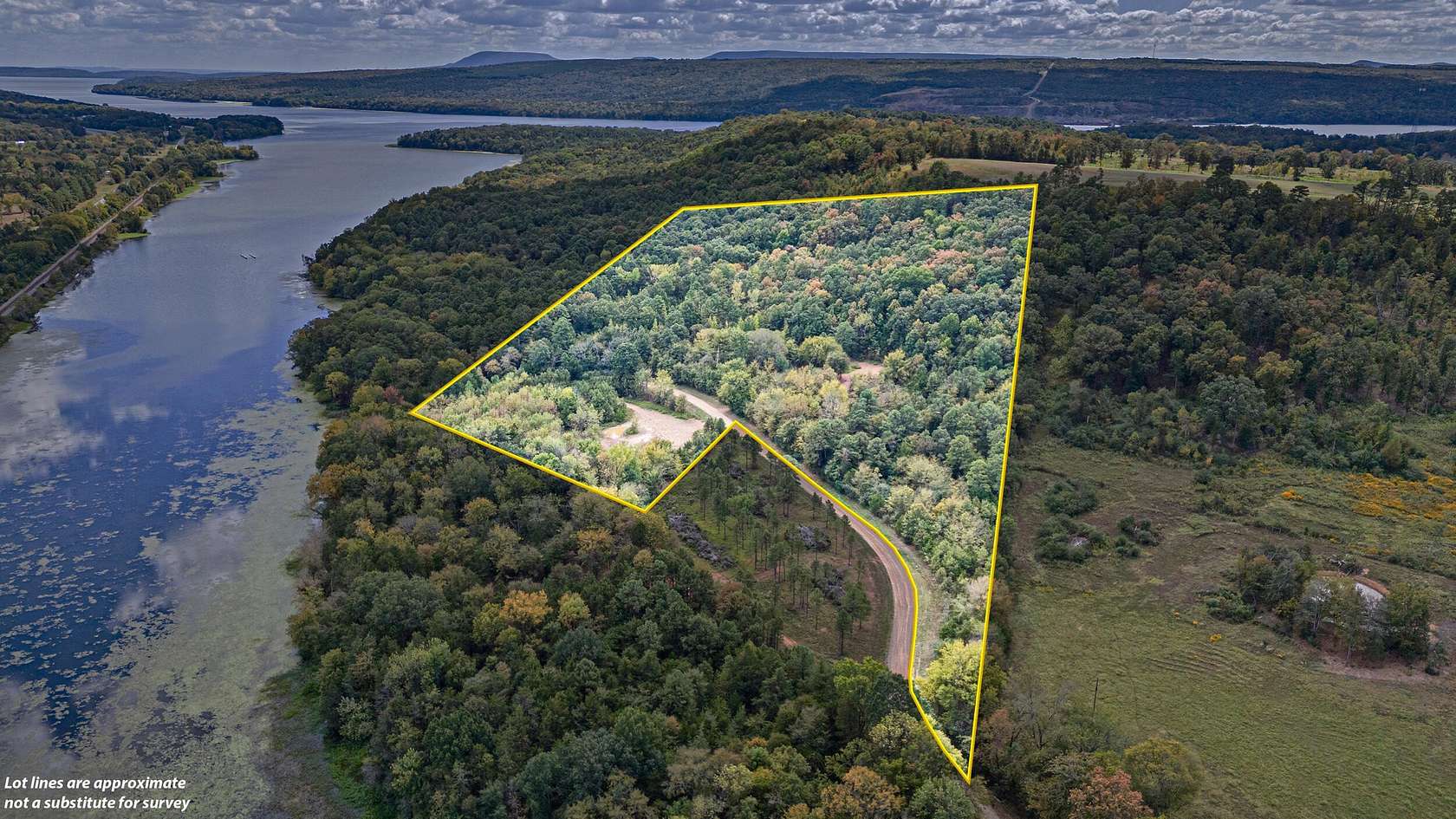 13.2 Acres of Land for Sale in Knoxville, Arkansas