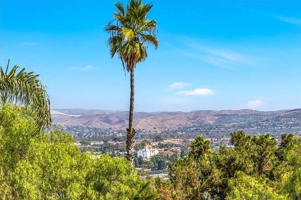 5.5 Acres of Land with Home for Sale in San Juan Capistrano, California