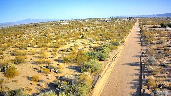 2.35 Acres of Residential Land for Sale in Golden Valley, Arizona