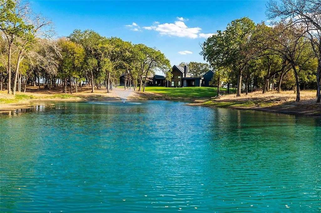 18 Acres of Recreational Land with Home for Sale in Royse City, Texas