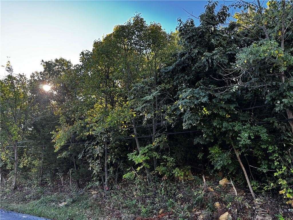 1.2 Acres of Residential Land for Sale in Bonner Springs, Kansas