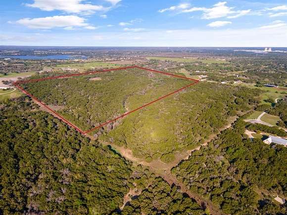 33 Acres of Land for Sale in Glen Rose, Texas