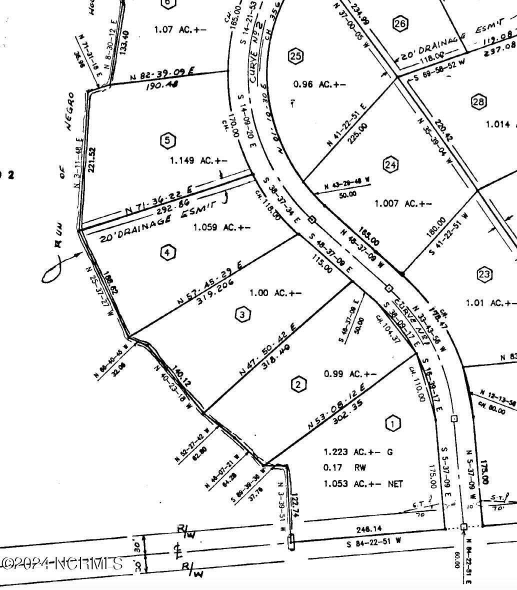 1 Acre of Residential Land for Sale in Burgaw, North Carolina