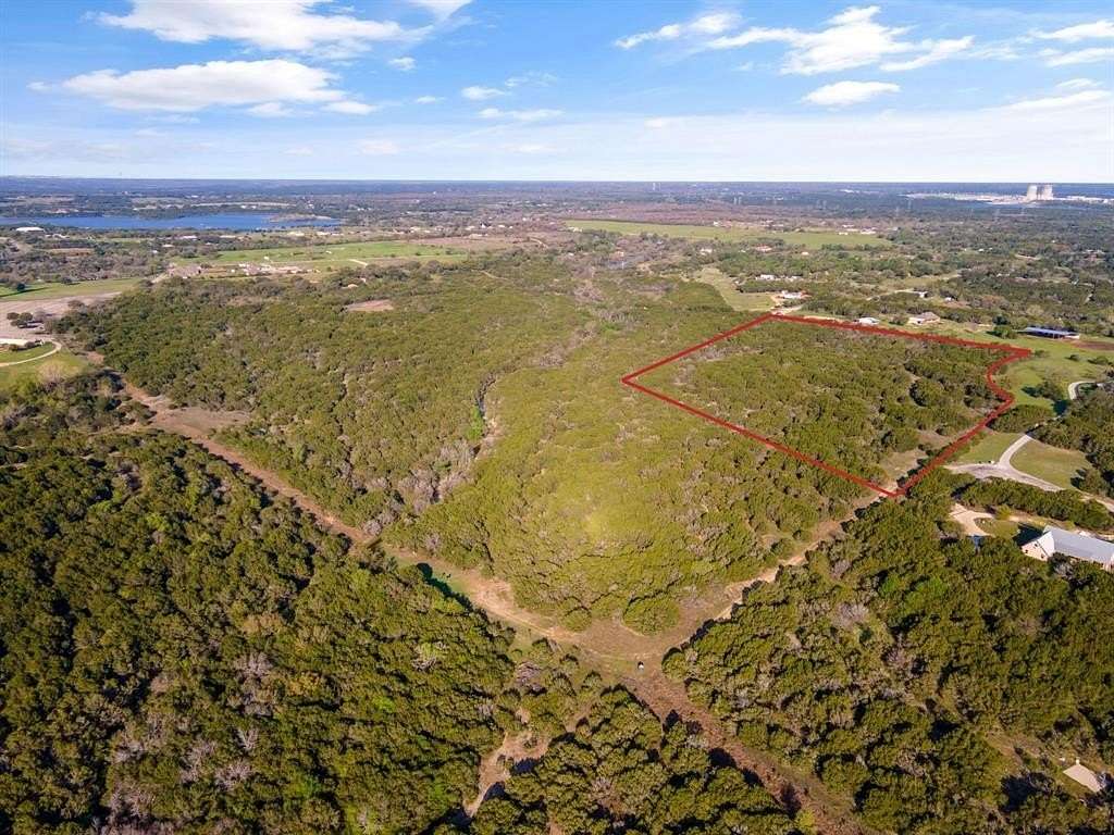 16.5 Acres of Land for Sale in Glen Rose, Texas