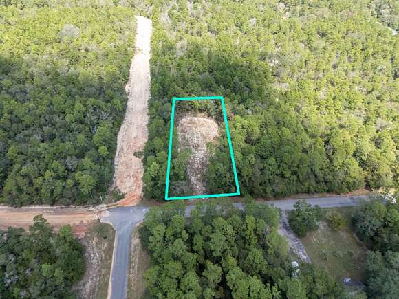 1 Acre of Residential Land for Sale in DeFuniak Springs, Florida