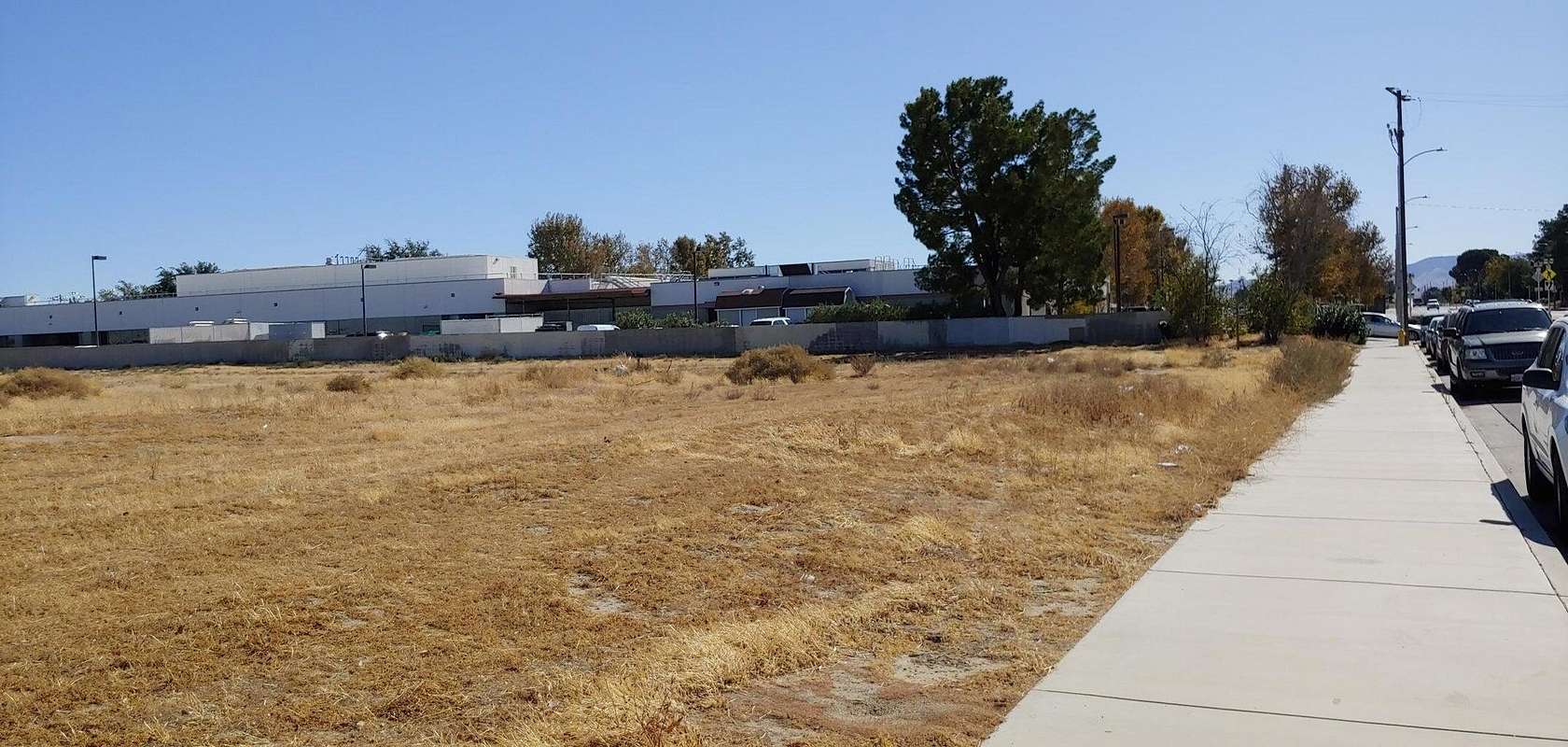 Commercial Land for Sale in Lancaster, California