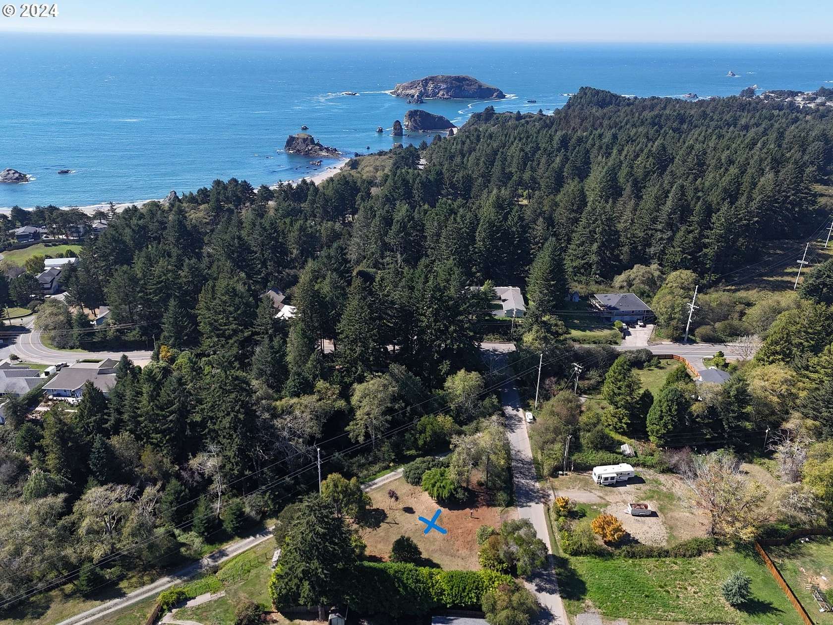 0.5 Acres of Residential Land for Sale in Brookings, Oregon