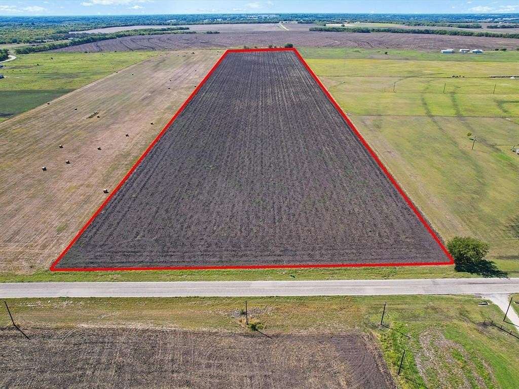 13 Acres of Land for Sale in Whitewright, Texas