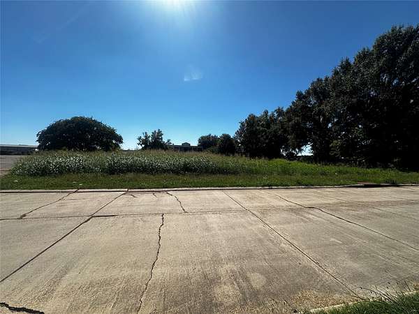 0.53 Acres of Commercial Land for Sale in Bossier City, Louisiana