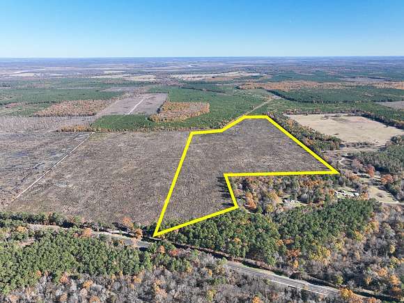 113 Acres of Land for Sale in Manchester, Texas