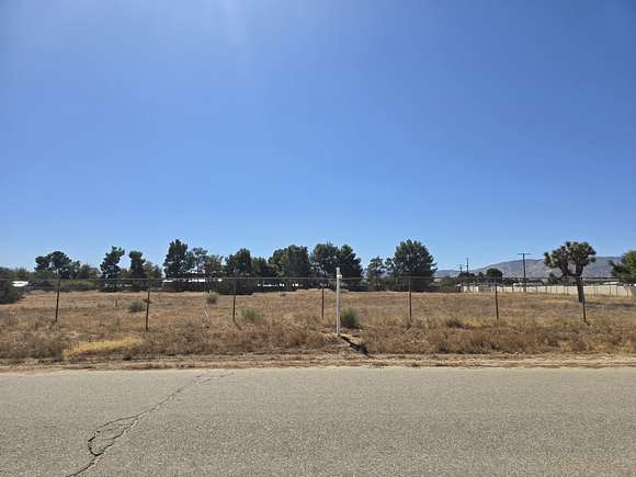 2.606 Acres of Residential Land for Sale in Palmdale, California