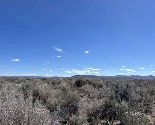 38.55 Acres of Recreational Land for Sale in Christmas Valley, Oregon